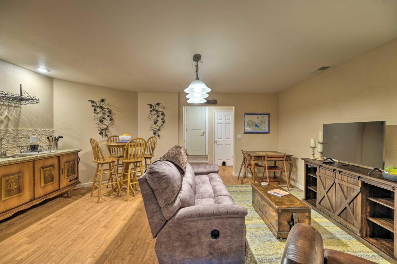 Convenient With Fire Pit About Half-mi To Lake! Groveland