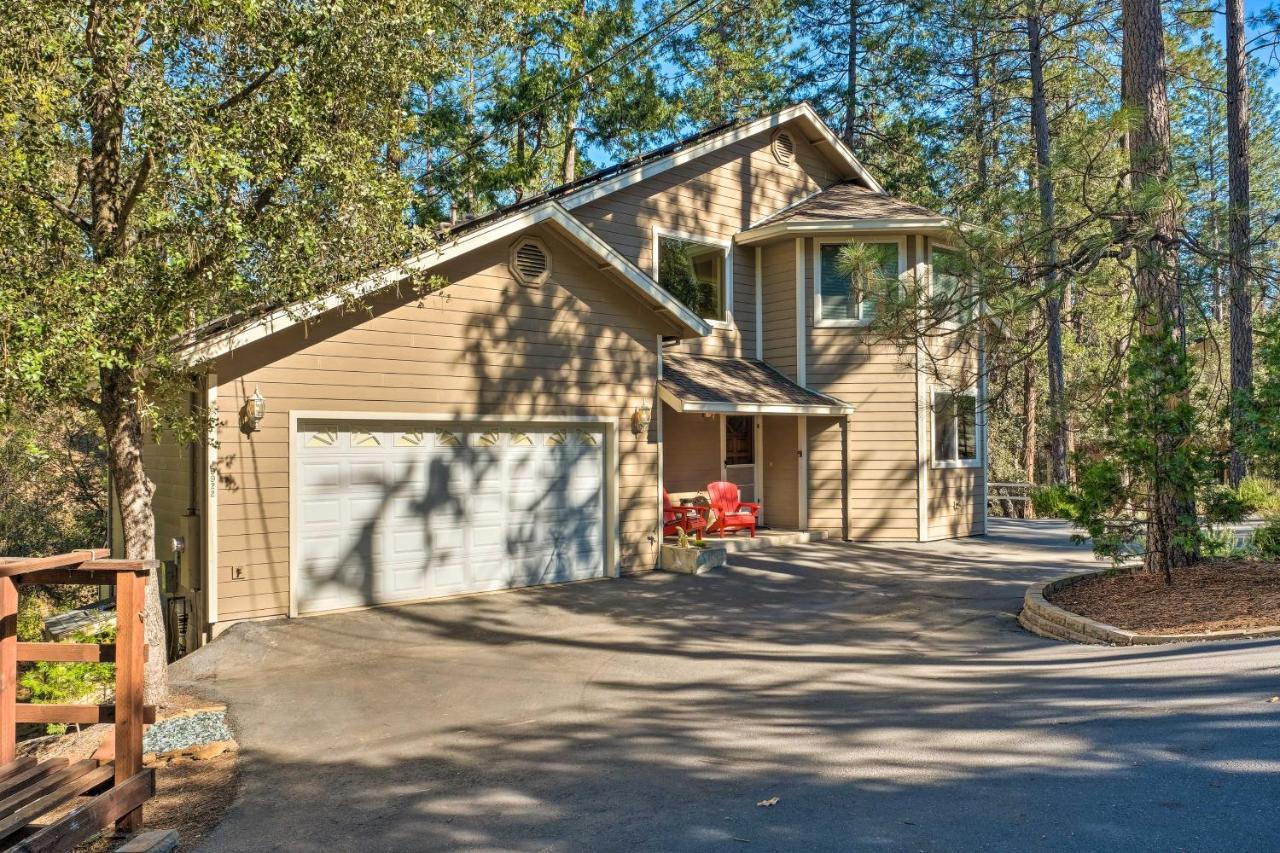 Convenient With Fire Pit About Half-mi To Lake!